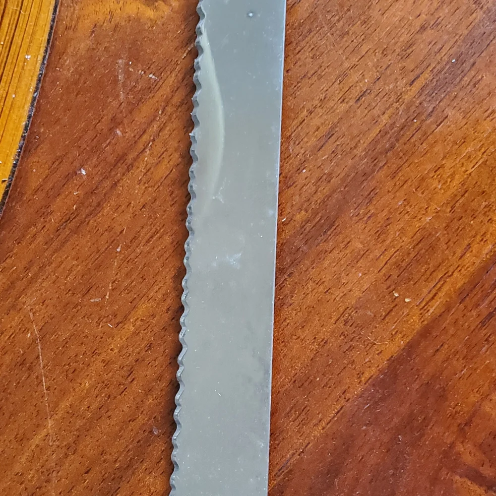 VTG Regent Sheffield England Warwick Cream Handle Bread Knife Leaves 1970s